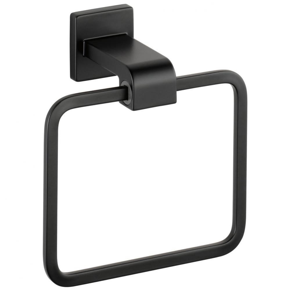 Ara&#xae; Towel Ring